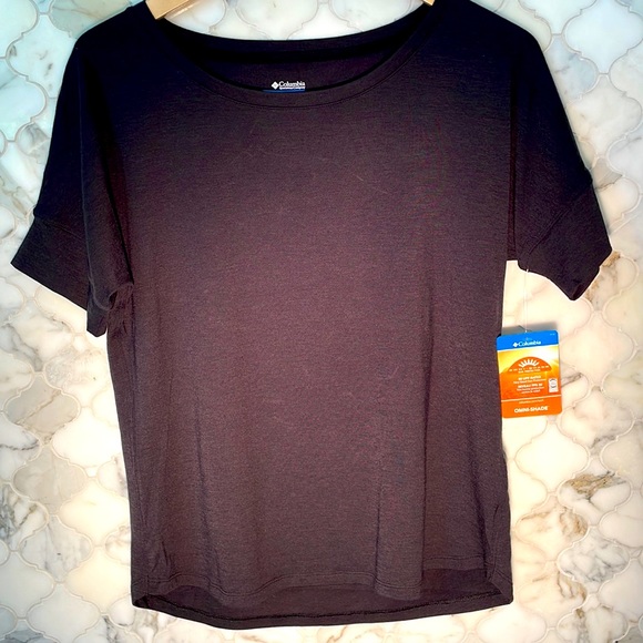 NWT, Columbia short sleeve, wide neck, Omni-shade tee. Tapered bottom. 
Size S - Picture 1 of 13